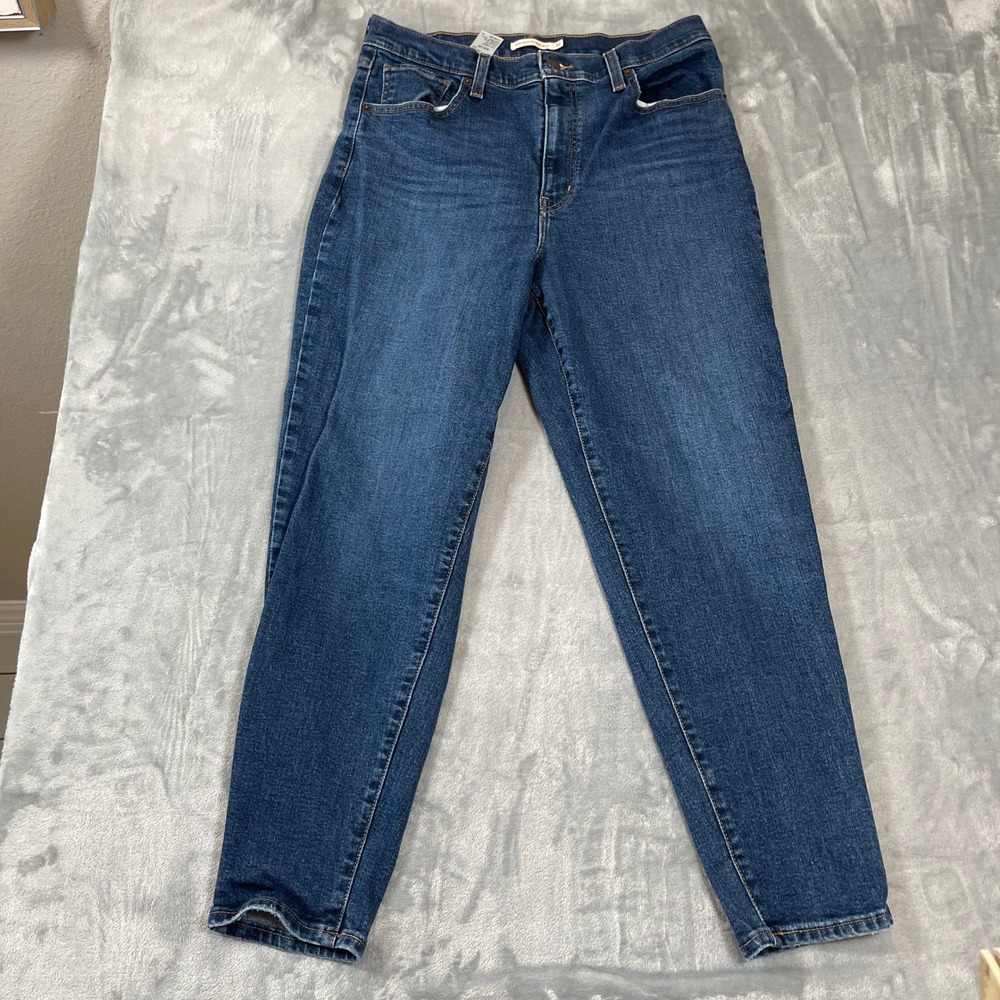 Levis High Waisted Mom Jeans Womens 32 Medium Wash Blue Tapered Leg Denim Pants